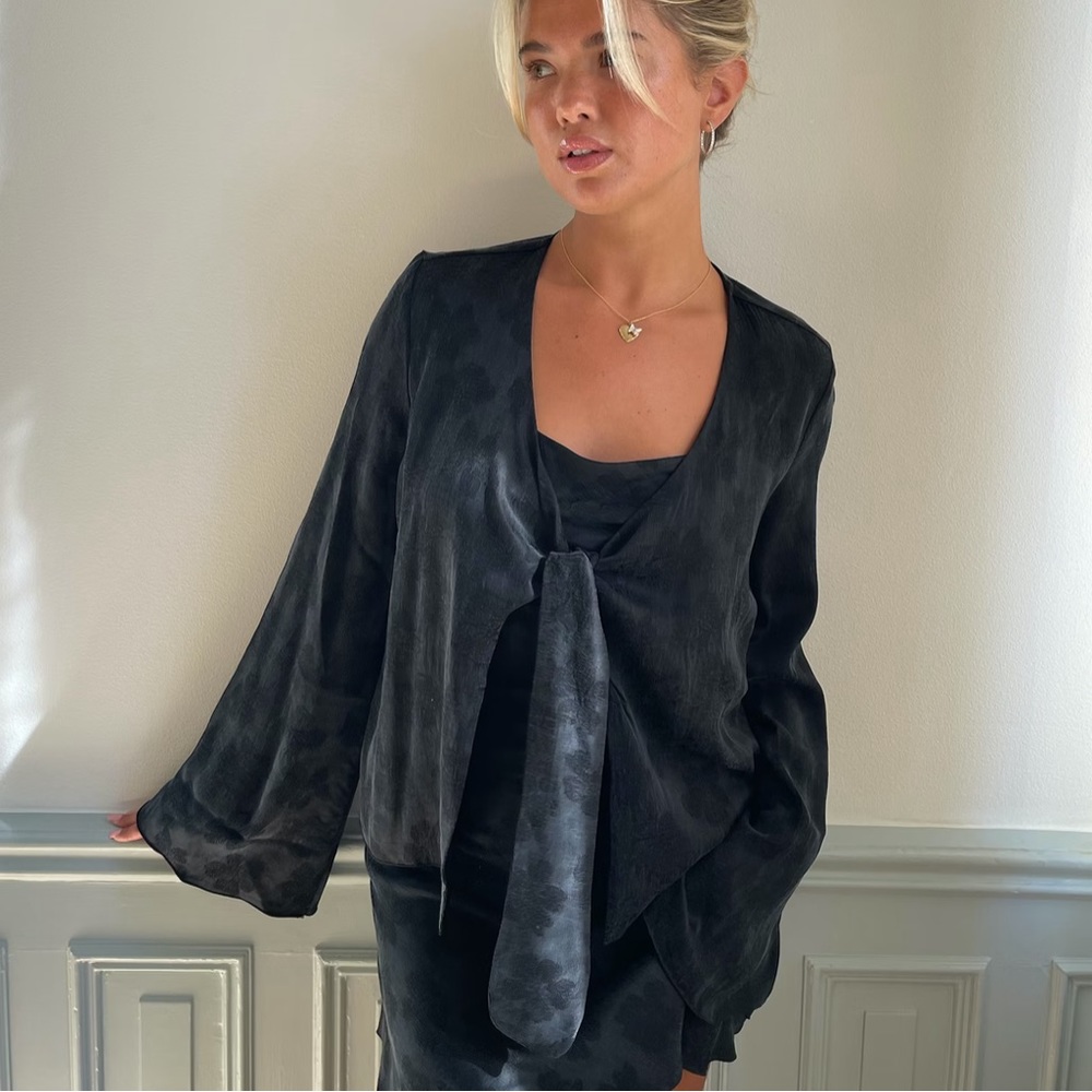 Djerf Avenue Dream Front Tie Top